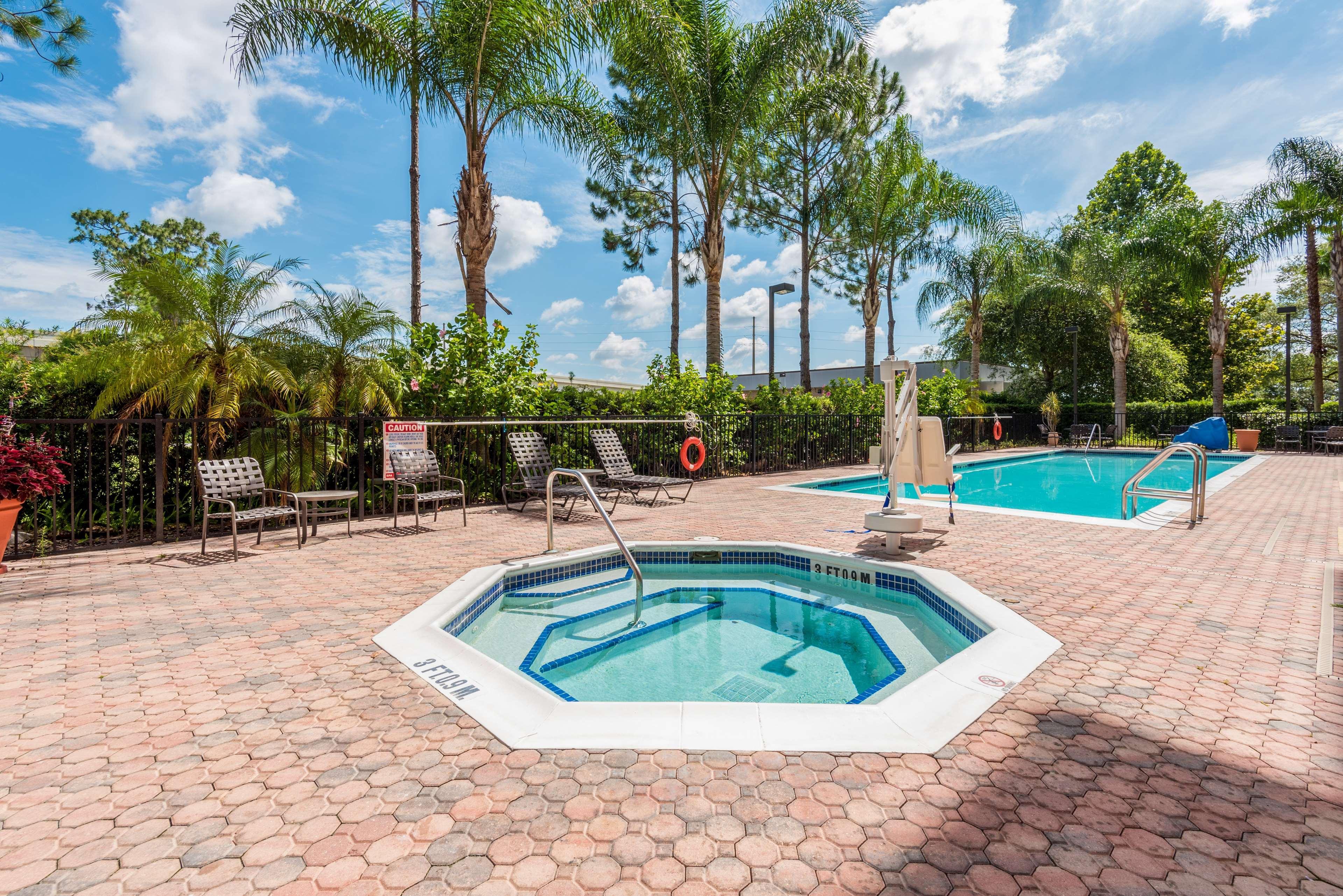 Hampton Inn & Suites Orlando-South Lake Buena Vista Kissimmee Eksteriør billede
