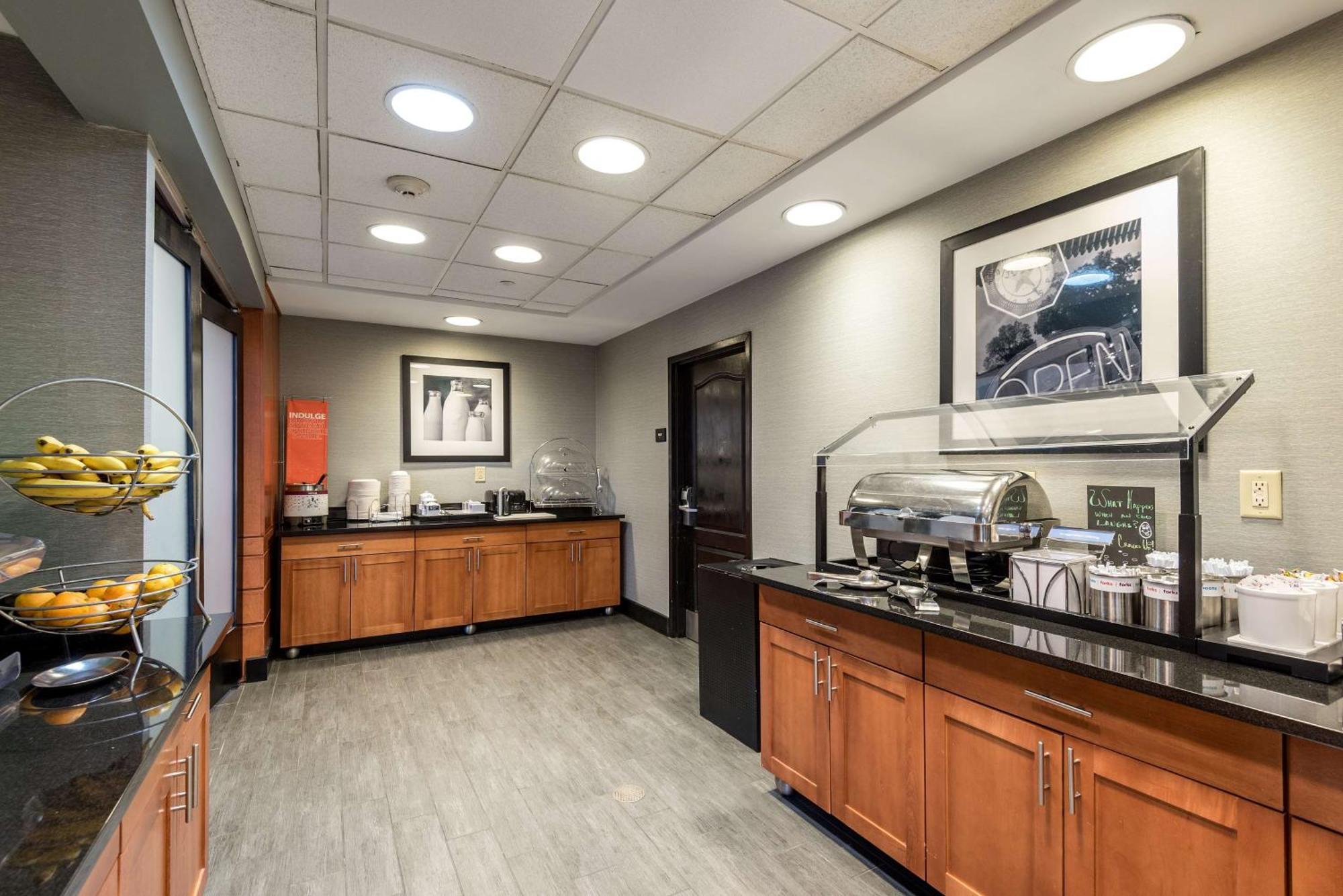 Hampton Inn & Suites Orlando-South Lake Buena Vista Kissimmee Eksteriør billede