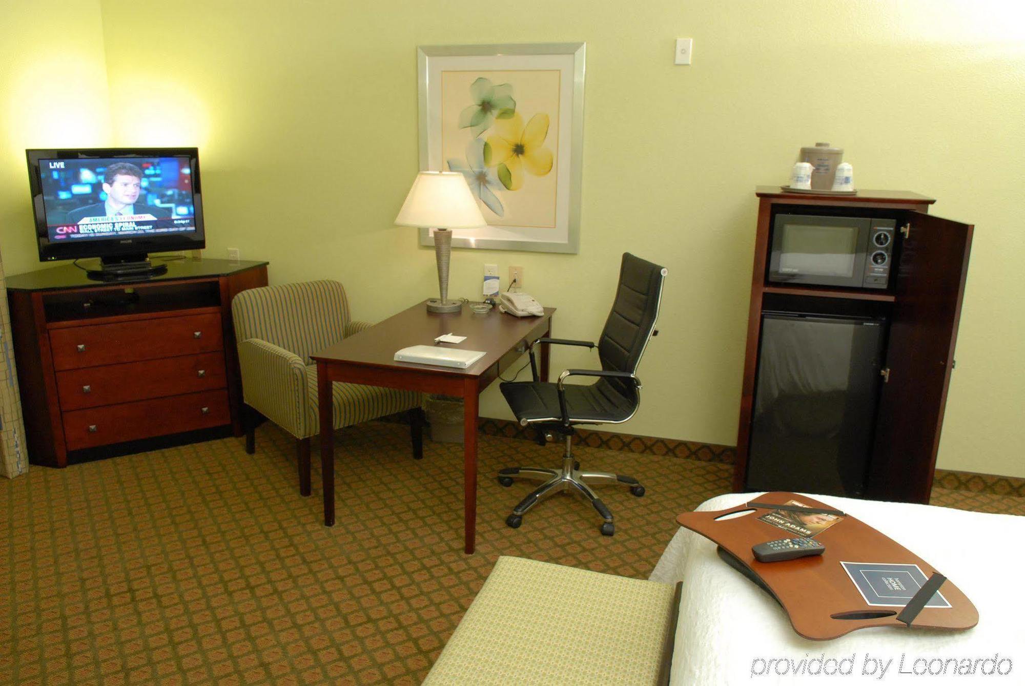 Hampton Inn & Suites Orlando-South Lake Buena Vista Kissimmee Værelse billede